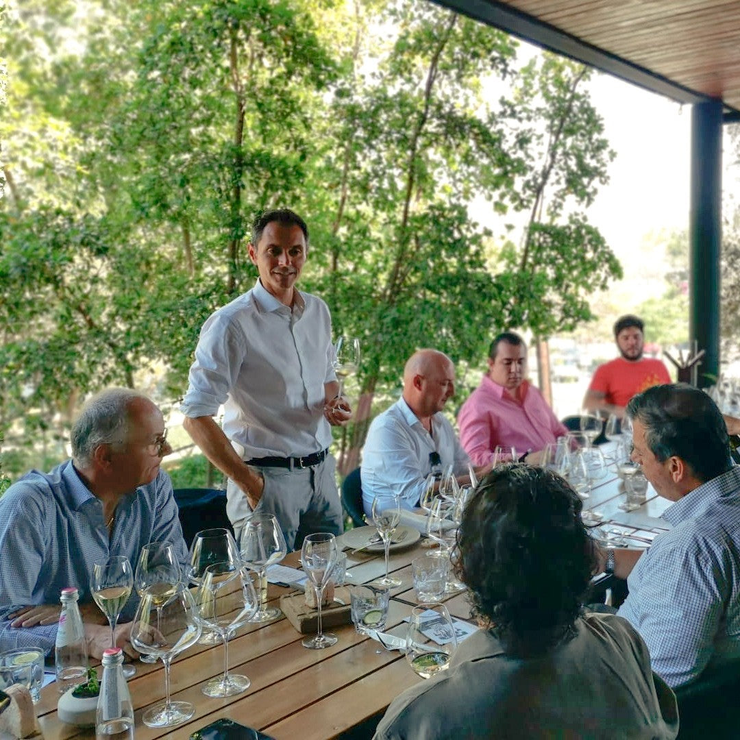 Un encuentro extraordinario: Alessandro Lunelli de la bodega Ferrari Trento visita Viparmex